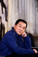 高清组图：成龙韩国宣传新片 众韩星助阵