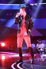 组图：快男8进7亮点多 V神郭敬明现身彩排