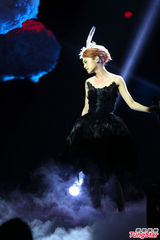 组图：杨丞琳新歌发布 积极增重找回丰胸