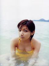 组图：后藤真希夏日海边写真 清凉泳装大秀性感