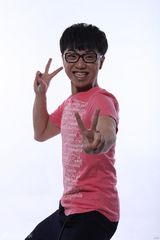 组图：央吉玛左立领衔当红选秀炸子鸡来袭