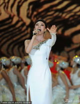 组图：央视蛇年春晚沙宝亮徐千雅《美丽中国》