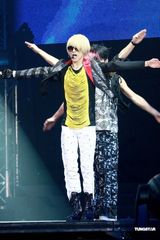 组图：王子小杰办音乐会 范玮琪到场力挺