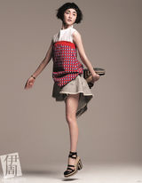 高清图：周迅青春大片追逐梦想自由跳跃