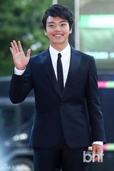 组图：吕珍九等出席15届首尔国际青少年电影节