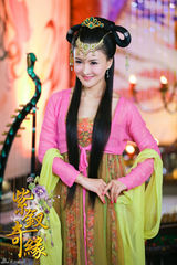 组图：郑亦桐《紫钗奇缘》演舞女俏丽灵动