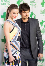 策划：米兰达布鲁姆离婚 恩爱瞬间大盘点