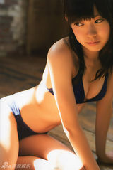 组图：NMB48渡边美优纪性感照集合 雪乳诱人