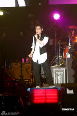 幻灯图：纵贯线台北告别演出 组团一年后最终解散