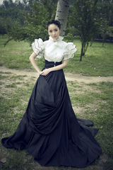 组图：李曼复古写真曝光 四部大戏将播