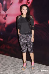 组图：千嬅结婚派对真空上阵 婚夜丁生醉倒无造人