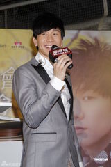 组图：林俊杰盼红馆开唱 薛凯琪撑房祖名不花心