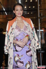 组图：舒淇大方露酥胸 朴信惠深V爆乳很有料