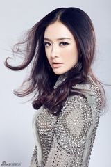 组图：秦岚《王的盛宴》老年妆全揭秘