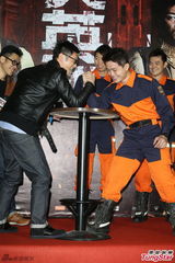 组图：余文乐微博露馅 凸显与陈意涵暧昧