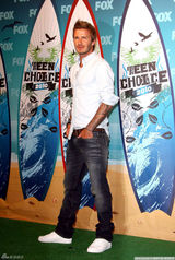 高清组图：美国青少年选择奖 贝克汉姆笑容帅气