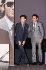 高清图：李政宰新片试映 宋智孝河智苑红毯斗艳