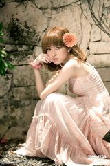 幻灯图：六人气模特夏日写真 性感仪态撩人心扉