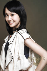 组图：《胜女的时代》曝主创时尚大片