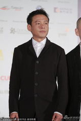 组图：蔡明亮携李康生亮相 亲密无间哥俩好