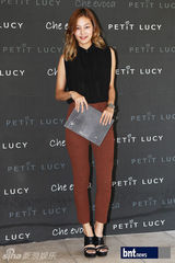 组图：韩星王智慧金智秀等为时尚活动站台