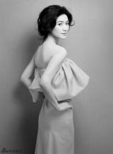 组图：田海蓉简约黑白大片 从容状态恬静依旧