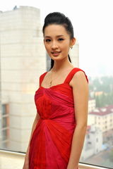 高清图：新《红楼梦》亮相上影节 阵容华丽惹眼球