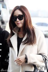 组图：韩团T-ara与SPEED共赴柬埔寨办演唱会