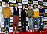 组图：宋承宪李秉宪2PM助阵苏志燮新片VIP首映