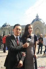 组图：陈昊熊黛林互动亲密 情侣档亮相巴黎