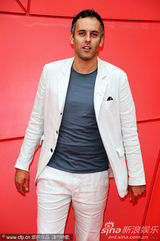 组图：电影《板球》《几片云》威尼斯举办首映礼