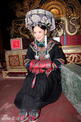 幻灯图集：宁静再演女政治家 自称是贵州女孩败类