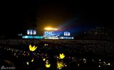 高清图：BigBang东京巨蛋开唱 激情疯狂表演