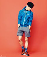 高清组图：韩团东方神起拍写真大展休闲运动风