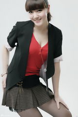 幻灯图：《隐婚男女》热排 李伯男谈当代职场婚姻