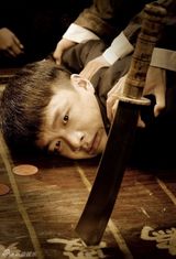 高清图：邹俊百一坏到底 《锣鼓巷》里坏出名声