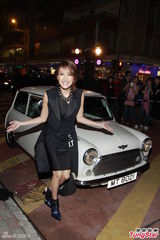 组图：谢婷婷黑色劲装出席时装品牌活动