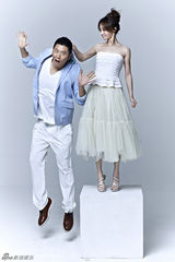 姚笛任重情侣写真演绎爱情游戏