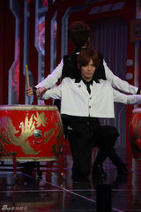 组图：《给力星期天》至上励合玩转大鼓遇“踢馆”