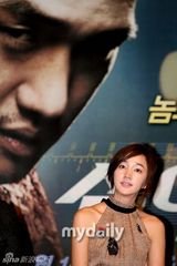 组图：《深夜的FM》14日上映 秀爱刘志泰亮相