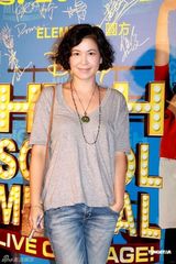 组图：黄秋生淡看Rosemary吸毒 梓岐夜店谨防被下药