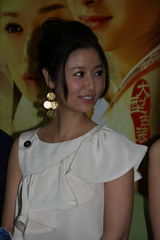 幻灯：《美人心计》开播 林心如否认拍还珠时不和