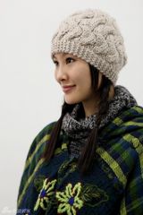 组图：李昕岳《幸福迷途》造型曝光 张叔平操刀