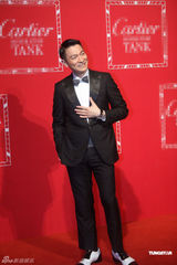 组图：贝鲁奇秀中文 刘德华为爱女减工作量