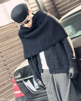 高清图：陆毅毛衣街拍 黑超贝雷帽变身劲酷型男