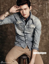 组图：李钟硕秋冬服饰写真尽显轻熟男魅力