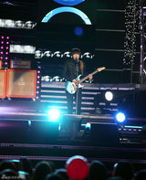 高清图：东方神起CNBLUE等开唱 4minute性感火辣