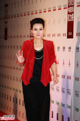 组图：谭晶优雅亮相时尚庆典 张靓颖性感现身