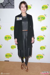 组图：黄芷晴望母亲节前出院 姜皓文慰问黄日华