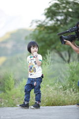 组图：《爸爸去哪儿》小小志各种萌态图